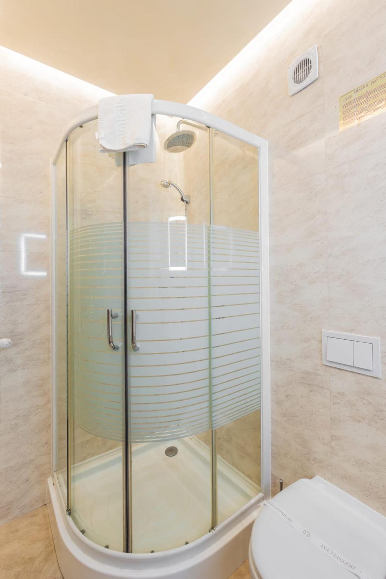 Hotel Carol - Ватра-Дорней Экстерьер фото