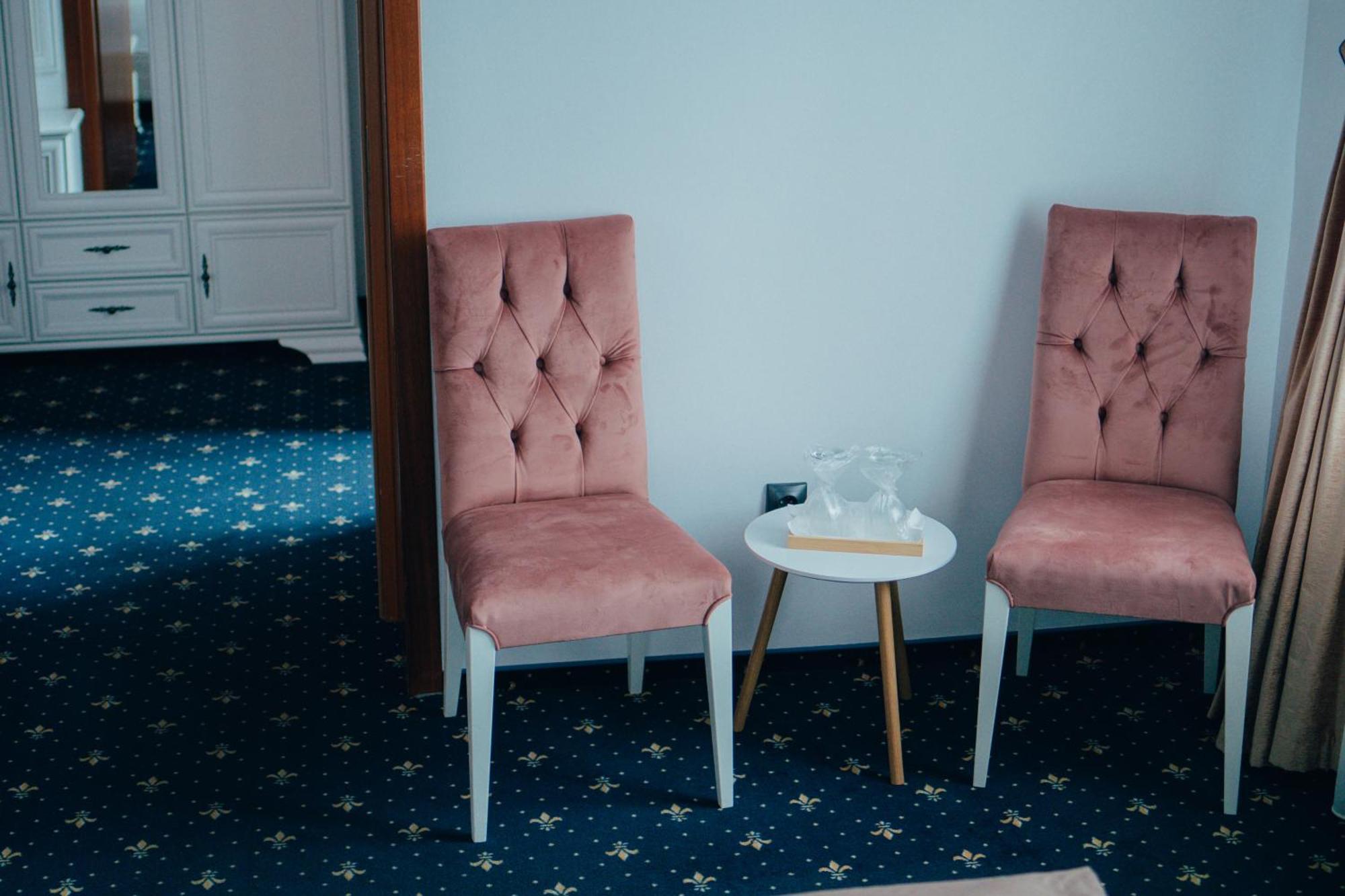 Hotel Carol - Ватра-Дорней Экстерьер фото