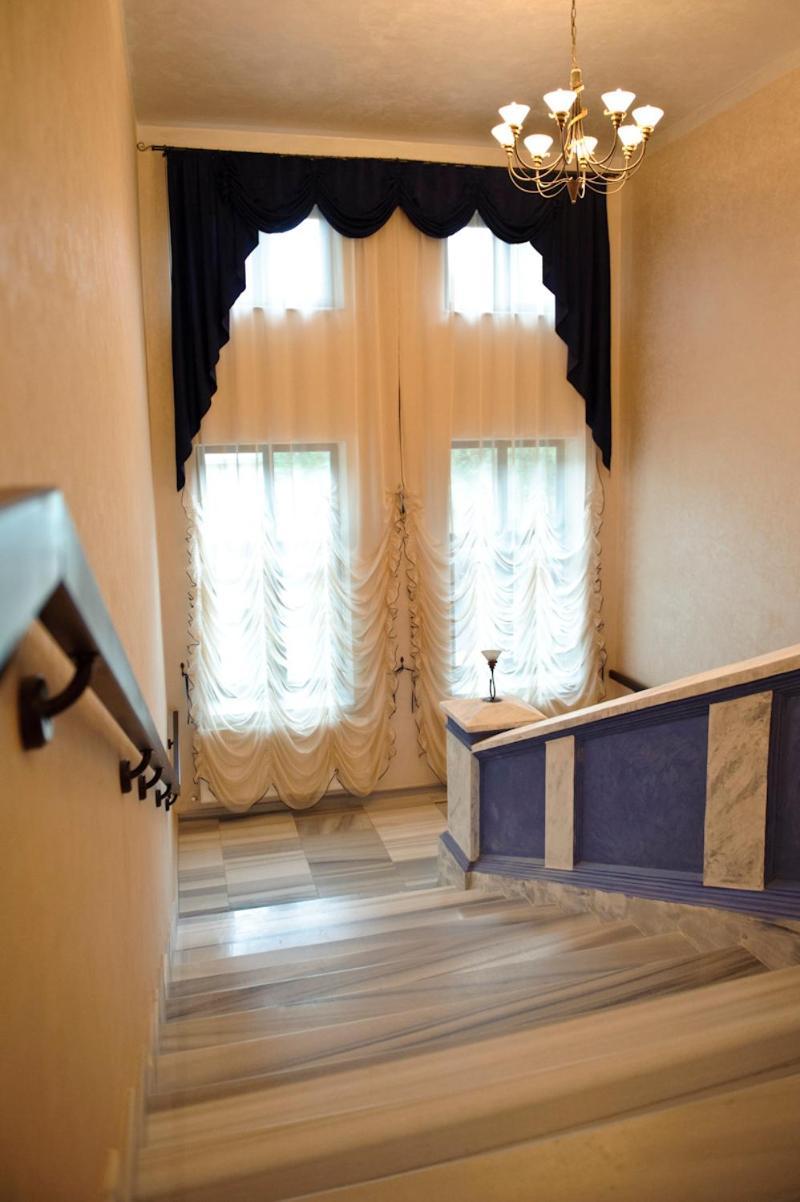 Hotel Carol - Ватра-Дорней Экстерьер фото